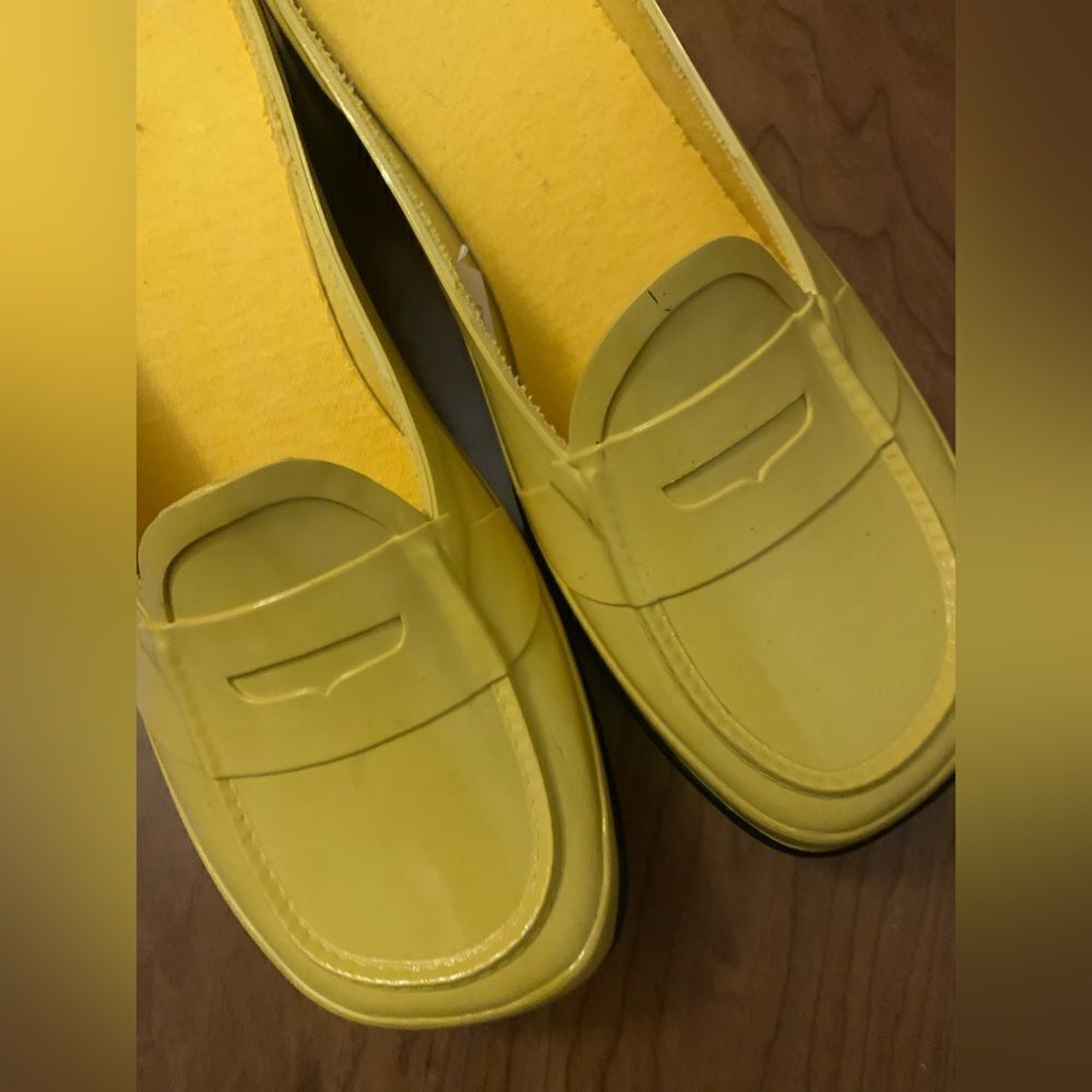 Avon Rubber Loafers - Picture 5 of 5